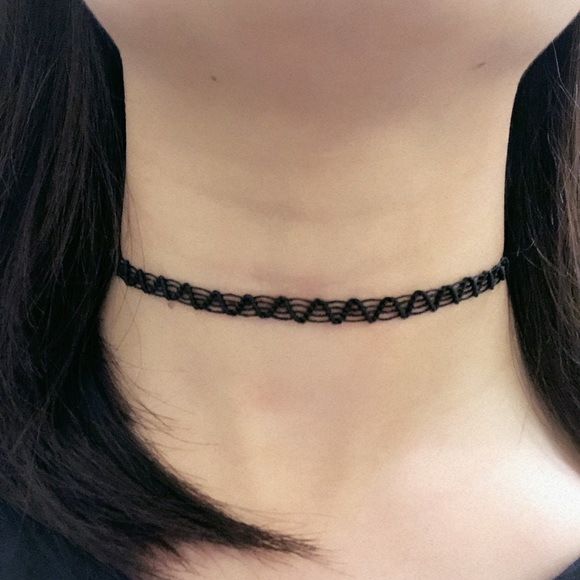 Those are necklaces. - Picture 4 of 4